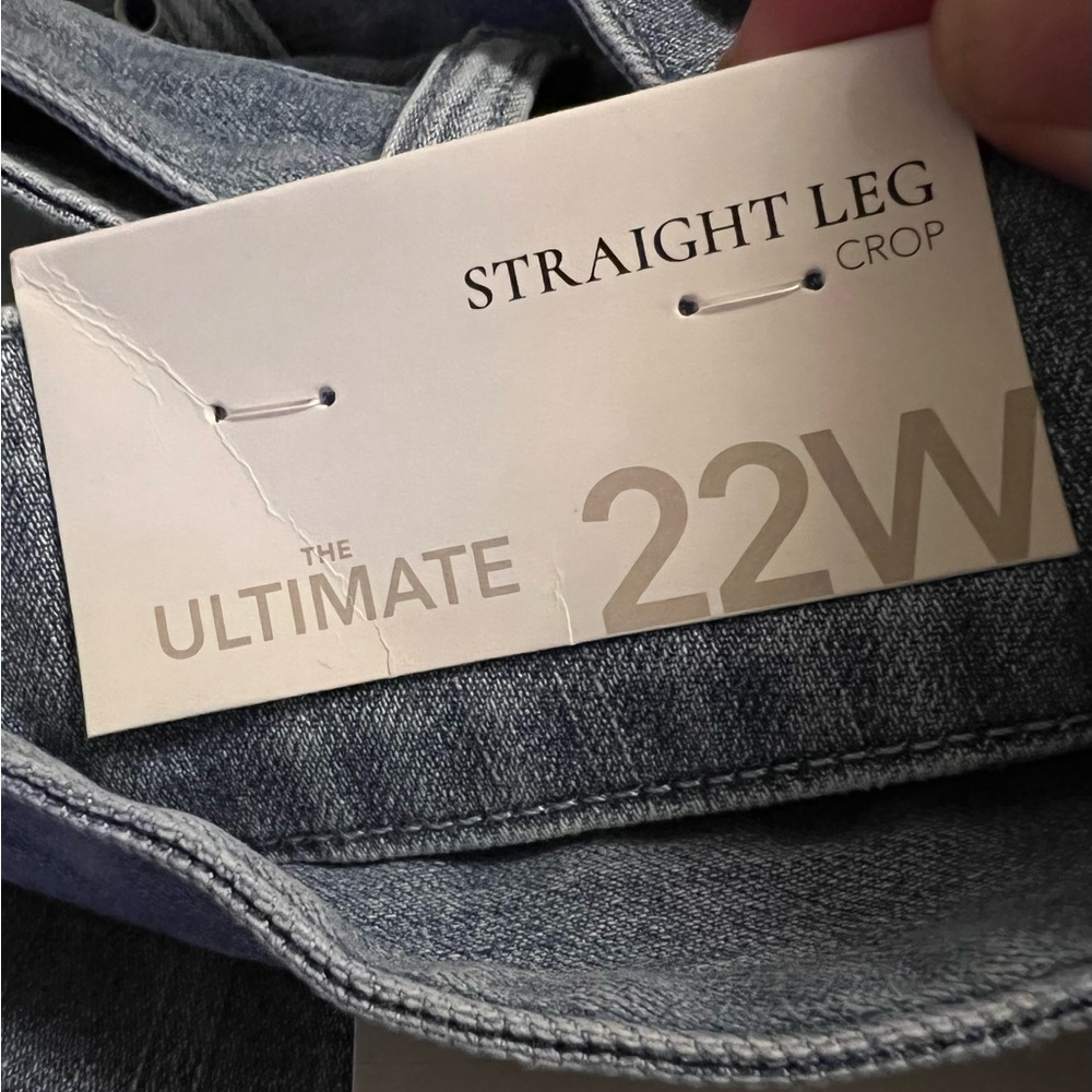Soft Surroundings Ultimate Denim Belted Jeans Straight Leg Crop NWT Size 22W - Picture 7 of 13